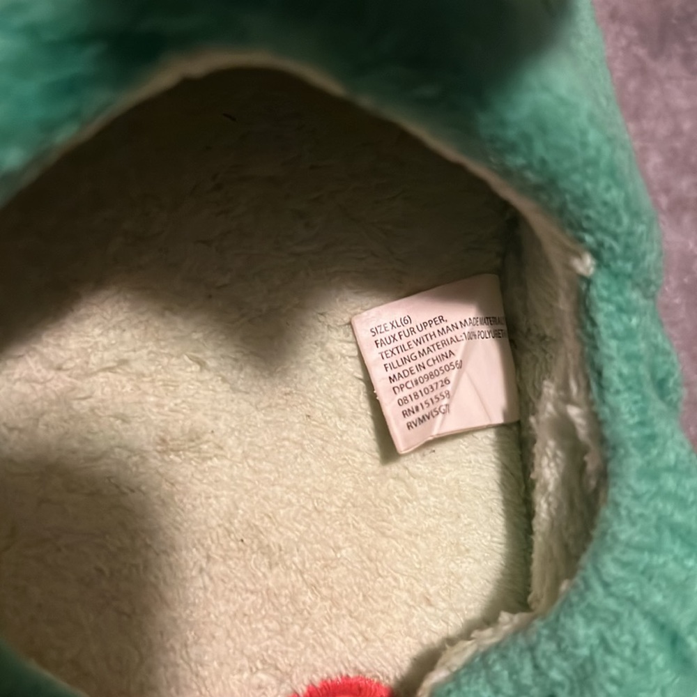 Build-A-Bear Slippers - Picture 5 of 8